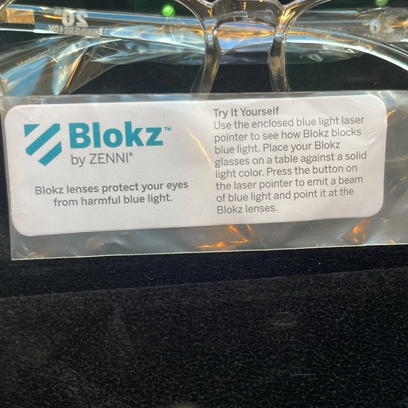 Blue light protection glasses - Picture 3 of 3